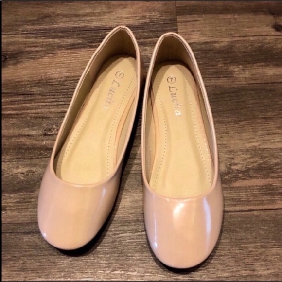 *NEW* Nude Ballet Flats - Picture 2 of 5